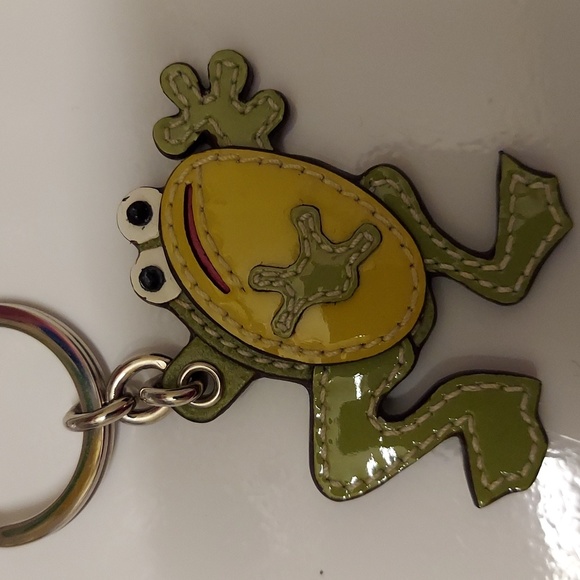 COACH FROG KEYCHAIN - Picture 3 of 9